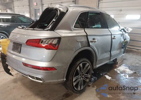 2018 Audi Sq5 3.0T Premium Plus z USA, uszkodzony, nr VIN WA1A4AFY0J2119579
